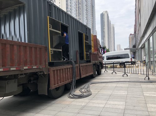 鄂尔多斯柴油发电机空气滤清器在不同季节的更换周期是否有差异？